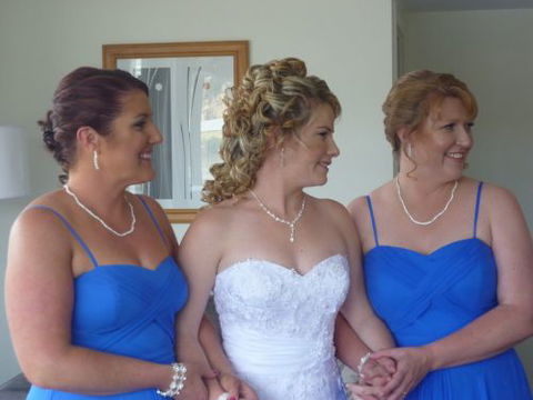 Anywhere Hair & Make Up - Gold Coast Hairdresser 3