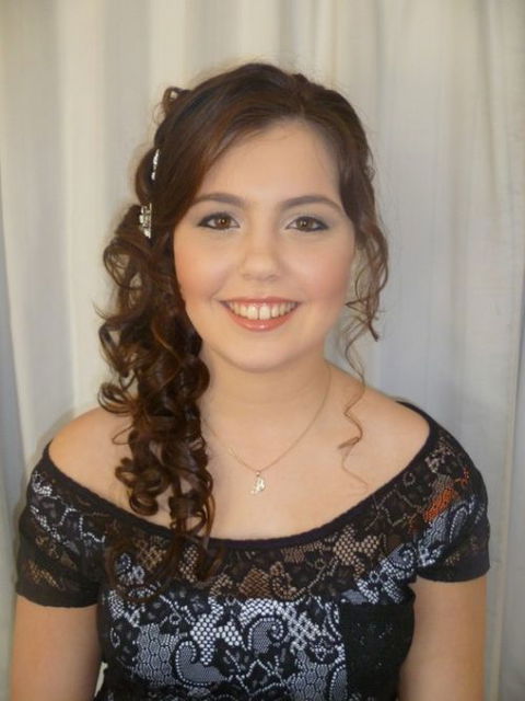 Anywhere Hair & Make Up - Gold Coast Hairdresser 7