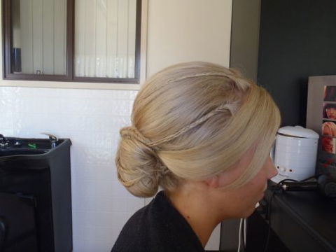 Elegance On The Move, By Joanne Dorn - Gold Coast Hairdresser 4