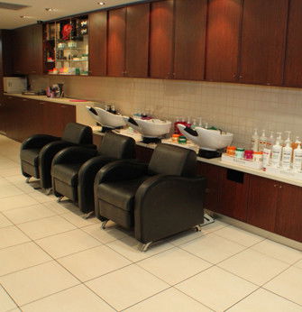 Raw Edge Hair And Beauty Salon - Gold Coast Hairdresser 0