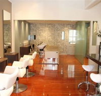 Suzina Melina Hair Beauty Lifestyle - Gold Coast Hairdresser