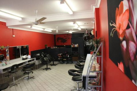 Studio 146 - Gold Coast Hairdresser 3
