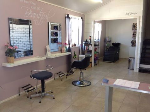 Be Beautiful Be You - Gold Coast Hairdresser 0