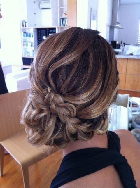 Paula's Mobile Special Occasion Hair - Gold Coast Hairdresser 0