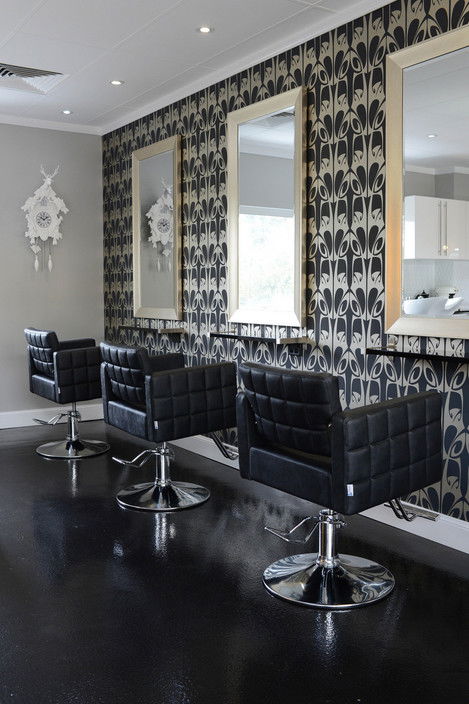 Clara Bow Hair & Makeup - Gold Coast Hairdresser 2