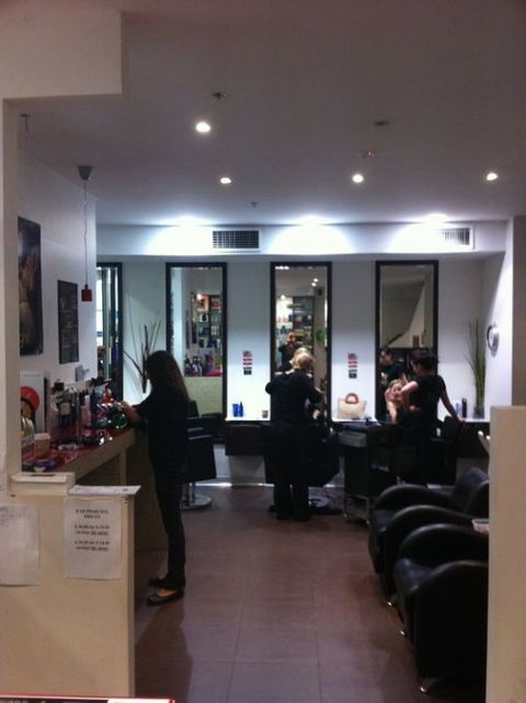 Itz All About Hair - Gold Coast Hairdresser 1