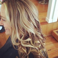 Amanda The Art Of Hair - Gold Coast Hairdresser 1