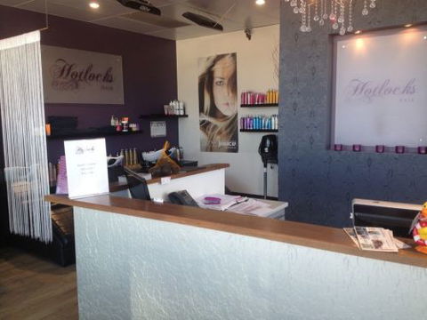 Hotlocks Hair Carramar - Gold Coast Hairdresser 0