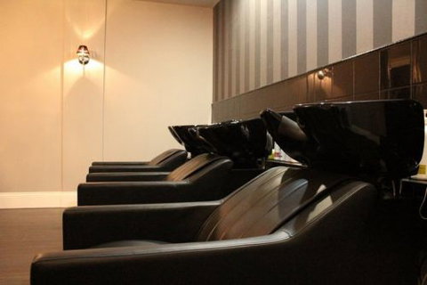 Hair Abode - Gold Coast Hairdresser 1