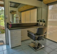 Hairy Situation Moruya - Gold Coast Hairdresser