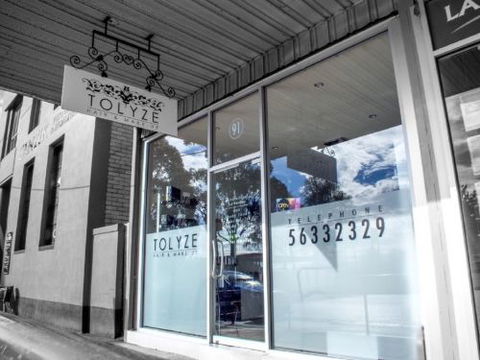 Tolyze Hair & Make-Up - Gold Coast Hairdresser 0