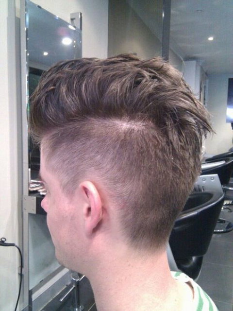 Instyle Hair Creations - Gold Coast Hairdresser 9