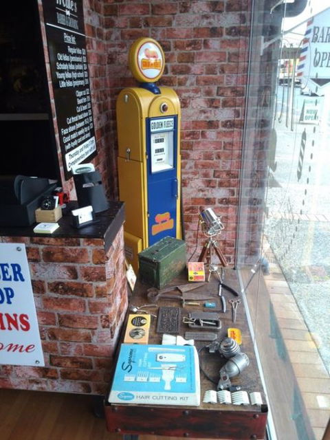 Old Mate's Barber And Grooming - Gold Coast Hairdresser 4