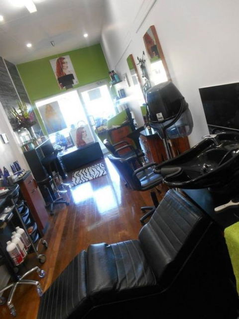 Vespa Hair - Gold Coast Hairdresser 1