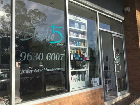 Studio 5 Hair - Gold Coast Hairdresser 2