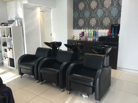 Studio 5 Hair - Gold Coast Hairdresser 4