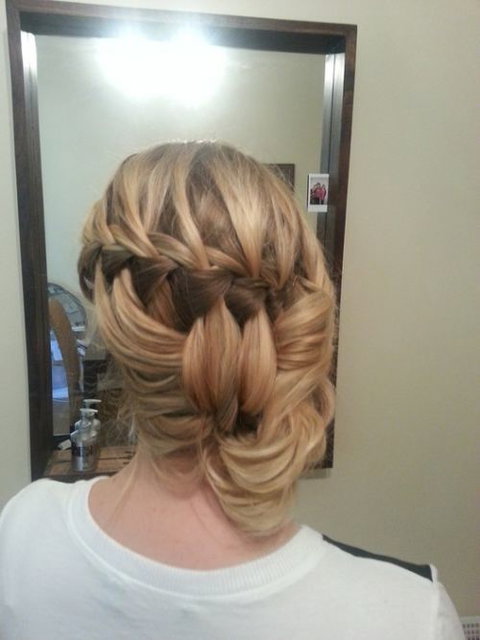 Styling-mobile Hair Designs - Gold Coast Hairdresser 1