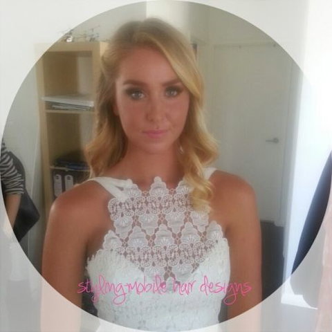 Styling-mobile Hair Designs - Gold Coast Hairdresser 2