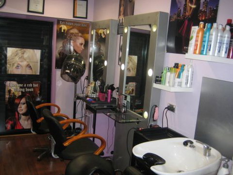 Lula's Hair & Beauty Studio - Gold Coast Hairdresser 0
