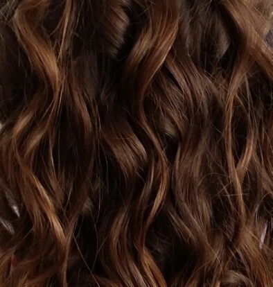 Anna's Hair And Nails - Gold Coast Hairdresser 1
