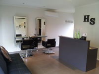 SS HAIRSTUDIO