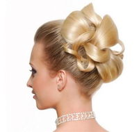 Straddie Styles - Gold Coast Hairdresser
