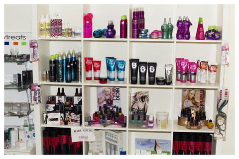 D K Hair & Beauty - Gold Coast Hairdresser 1